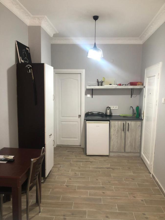 First Suite Taksim อิสตันบูล ภายนอก รูปภาพ