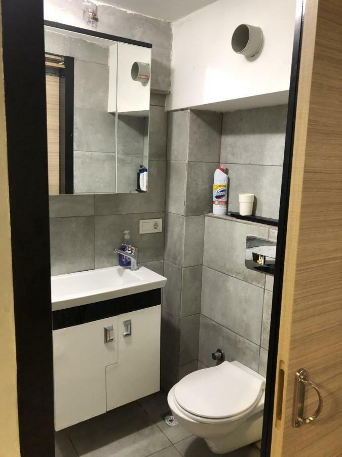 First Suite Taksim อิสตันบูล ภายนอก รูปภาพ