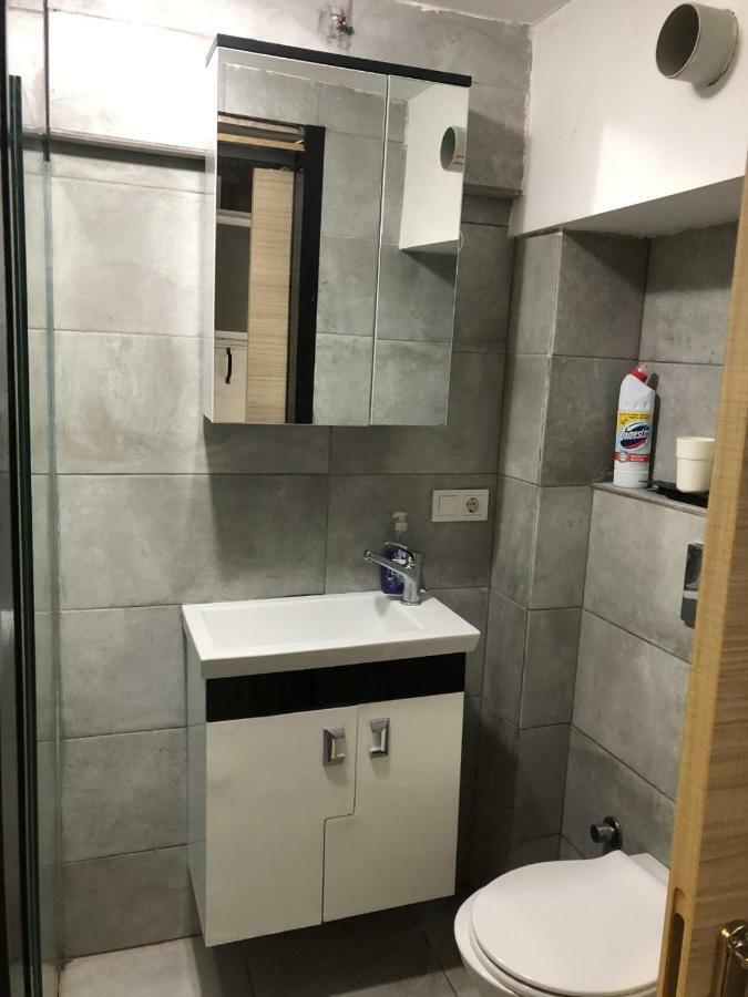 First Suite Taksim อิสตันบูล ภายนอก รูปภาพ