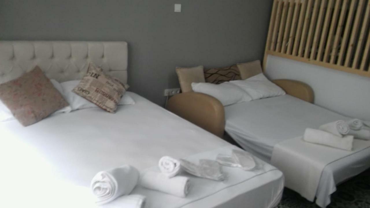 First Suite Taksim อิสตันบูล ภายนอก รูปภาพ
