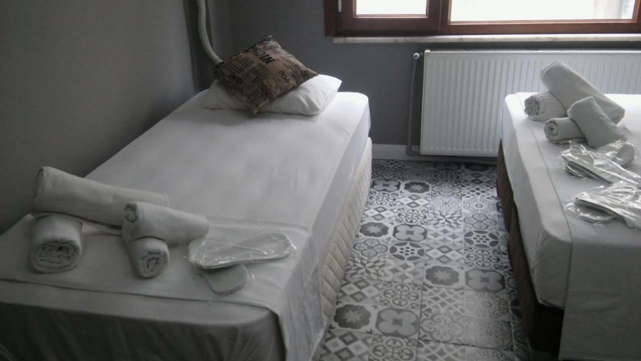 First Suite Taksim อิสตันบูล ภายนอก รูปภาพ