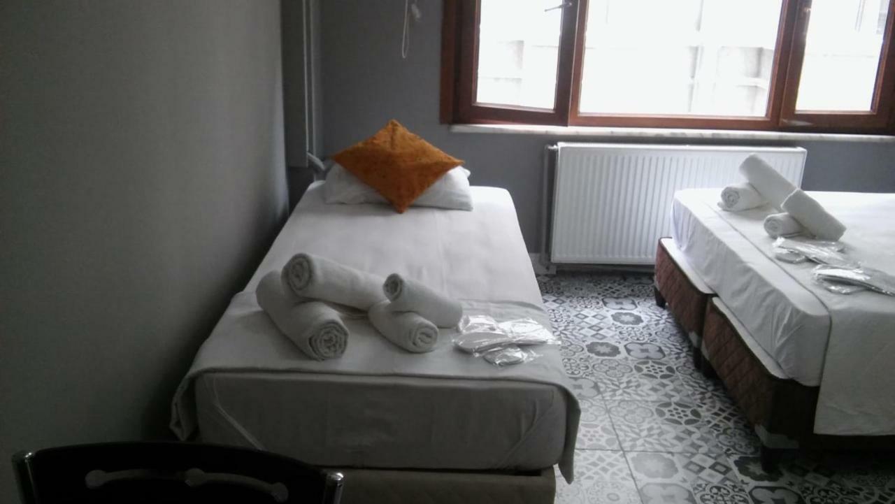 First Suite Taksim อิสตันบูล ภายนอก รูปภาพ